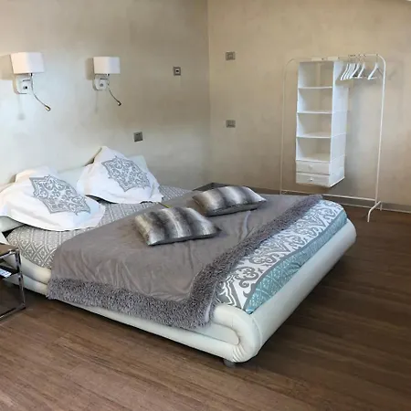 Borgo Marina 4*